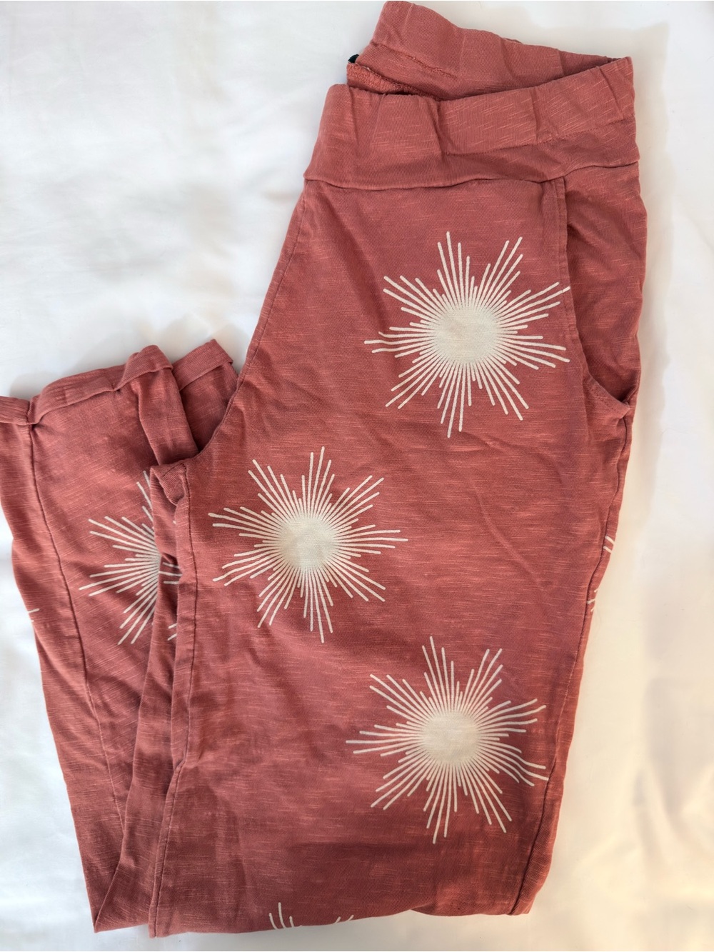 Known Supply Sequoia Knit Joggers in Chili & White Starburst | Size Medium
